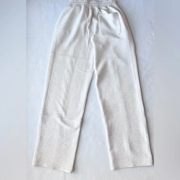 SPANX New Brushed AE Straight Legging in Heather Cream NWT Size S - Picture 9 of 16